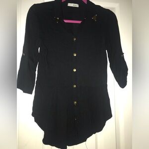 💗3 For $12💗 Black button down shirt medium